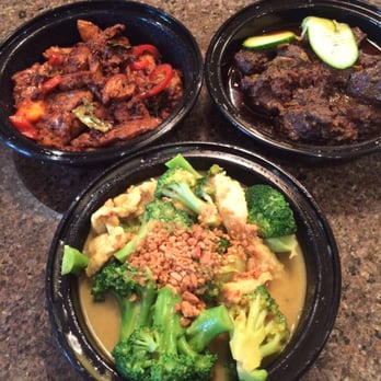 Celadon House - Chicken Adobo, broccoli and chicken and coconut beef curry. Get all of this right now - Asian Fusion Near Me - Oakville, Ontario Celadon House - Chicken Adobo, broccoli and chicken and coconut beef curry. Get all of this right now - Asian Fusion Near Me - Oakville, Ontario