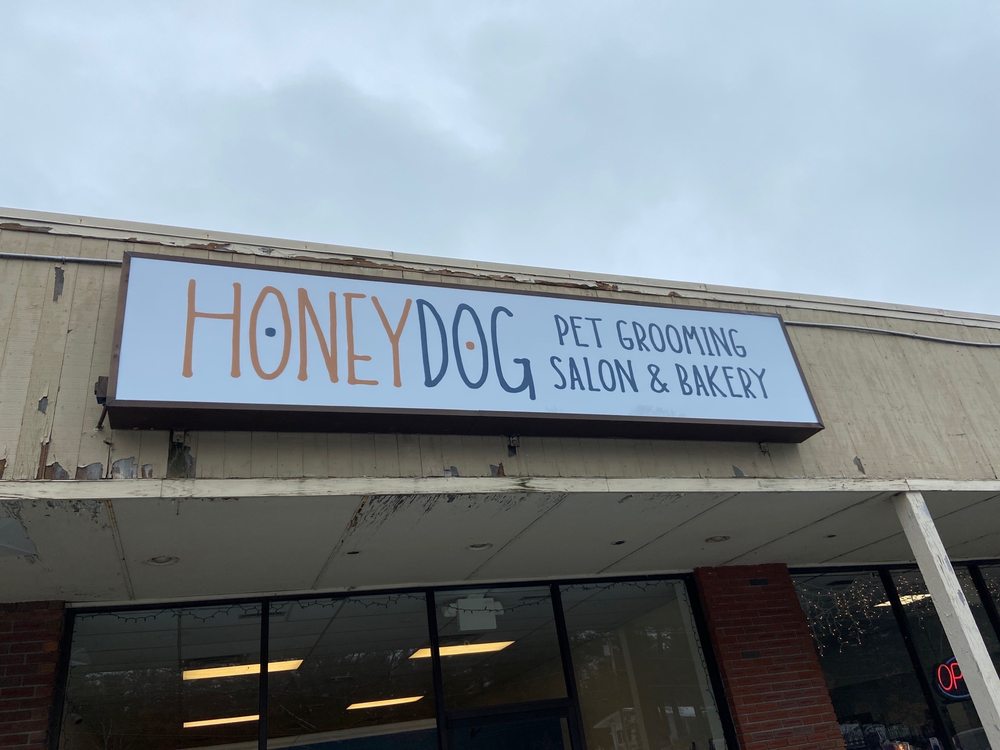 HONEY DOG SALON & BAKERY Updated September 2024 14 Photos & 12