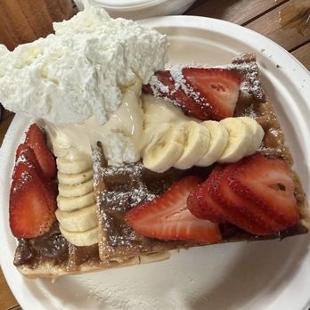 Waffle and Berry - Waffles Near Me - Honolulu, Hawaii Waffle and Berry - Waffles Near Me - Honolulu, Hawaii