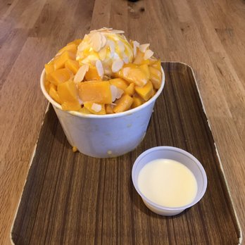 Blossom Teas - Mango bingsu - Juice Bars & Smoothies Near Me - Burnaby, British Columbia