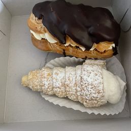 Filled horn and chocolate eclair. So good!