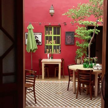 Le Bon Plan - El patio - French Near Me - Morelos, COA