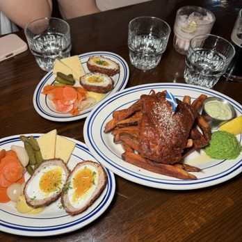 Macleod's Fish & Chips Scottish Pub - Pubs Near Me - Seattle, Washington
