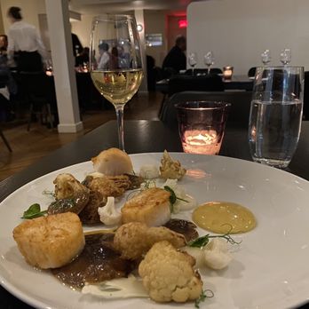 Bouillon Bilk - Scallops - Modern European Near Me - Montreal, Quebec