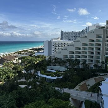 Live Aqua Resort - View from balcony - Resorts Near Me - Cancún, ROO