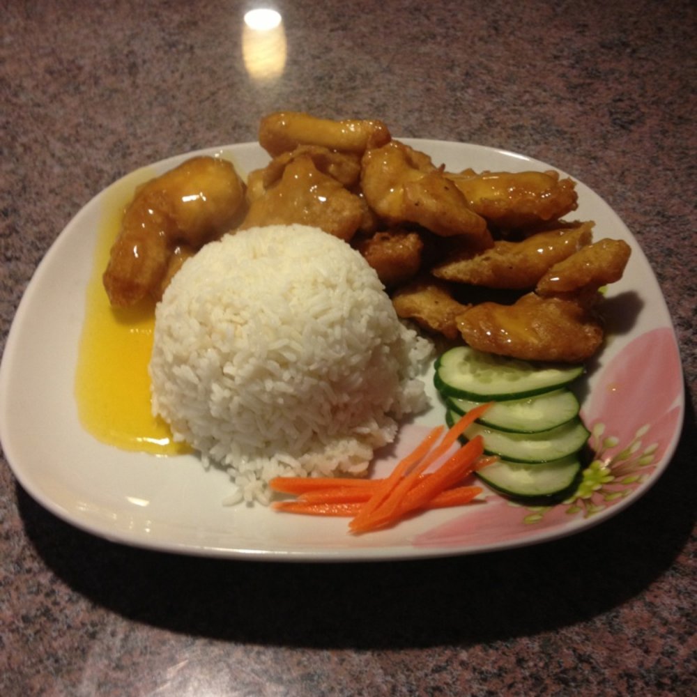 Fresh Elements - Today's Special. Deep fried chicken with lemon sauce. - Asian Fusion Near Me - Salem, Oregon Fresh Elements - Today's Special. Deep fried chicken with lemon sauce. - Asian Fusion Near Me - Salem, Oregon