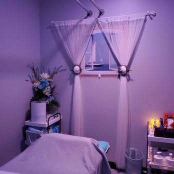 Silver Sea Day Spa - Relaxing setup in massage rooms - Day Spas Near Me - San Jose, California Silver Sea Day Spa - Relaxing setup in massage rooms - Day Spas Near Me - San Jose, California