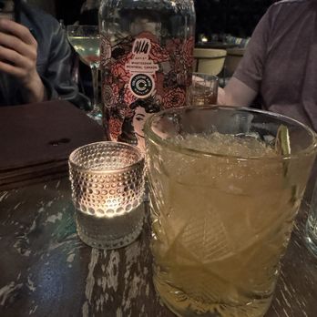 Buffalo Traders Lounge - Bars Near Me - Grand Rapids, Michigan
