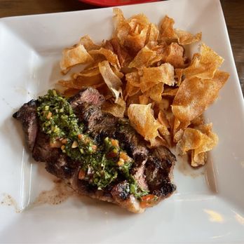 Eclipse di Luna - Alpharetta - Wine Bars Near Me - Alpharetta, Georgia