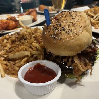 Local Goat - TN Whiskey Glazed Burger and Hot Wings - New American Near Me - Pigeon Forge, Tennessee