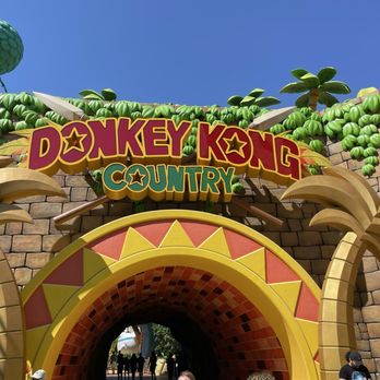 Donkey Kong Country - Amusement Parks Near Me - Orlando, Florida