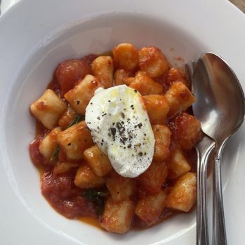 Enoteca Sociale - Gnocchi Pomodoro - Italian Near Me - Toronto, Ontario