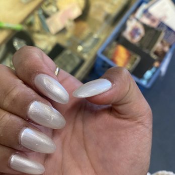 Diva's Nails - messed up nails... - Nail Salons Near Me - Burbank, California Diva's Nails - messed up nails... - Nail Salons Near Me - Burbank, California