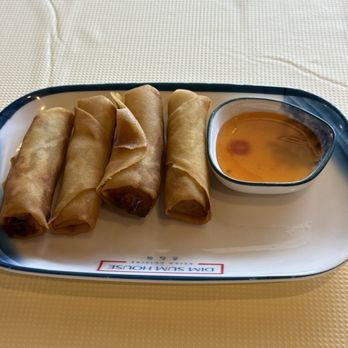 Dim Sum House - Crispy Vegetable Egg Rolls - Cantonese Near Me - Clermont, Florida