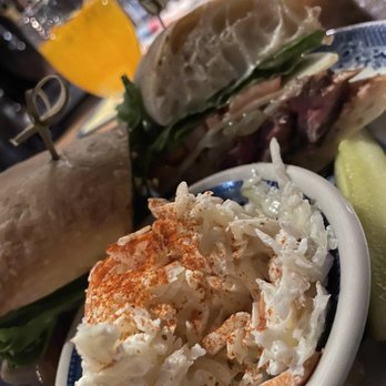 Dobbin House Tavern - Char - Grilled Steak Sandwich - Bars Near Me - Gettysburg, Pennsylvania