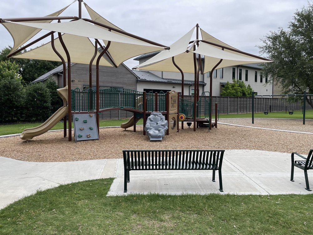 BLUFF VIEW PARK Updated July 2024 4524 Pomona Rd, Dallas, Texas