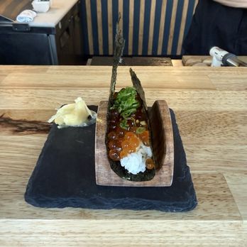 Sugo Hand Roll Bar - Fish eggs - Sushi Bars Near Me - Seattle, Washington
