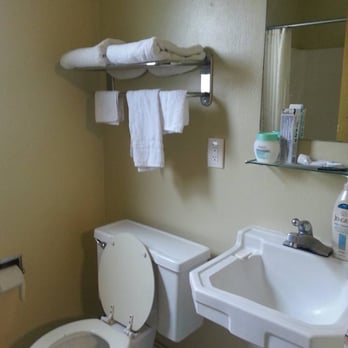 Echo Lodge - Hotels Near Me - West Sacramento, California