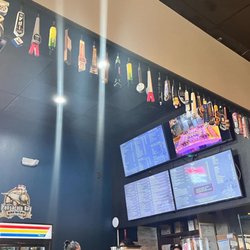 Bamboo Sushi Bar . Hibachi Express - Inside