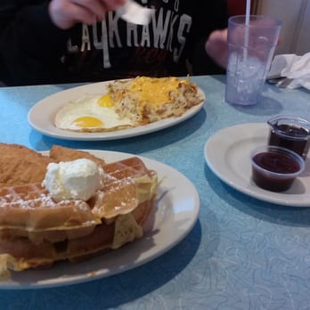White Palace Grill - Chicken N' Waffles! - Diners Near Me - Chicago, Illinois
