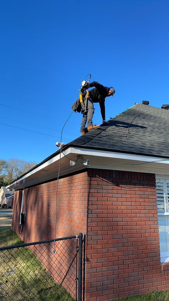 Slide of D Keith White Enterprises