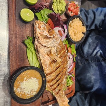 Culichis Urban Kitchen - Red snapper with so much flavor!!!! - Sushi Bars Near Me - Gilroy, California