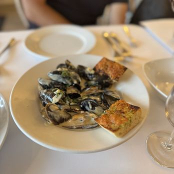 ChouChou French Bistro - chouchou mussels - French Near Me - Burlingame, California ChouChou French Bistro - chouchou mussels - French Near Me - Burlingame, California