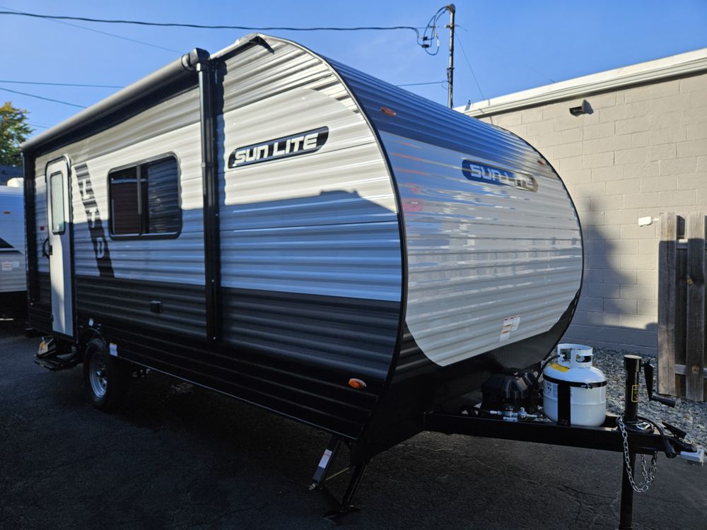 SCHULTZ RV AND TRAILER 10 Photos 1047 9th St, Green Bay, Wisconsin RV Dealers Phone