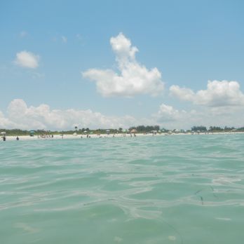 Bowman's Beach - Looking at the beach from the water - Beaches Near Me - Sanibel, Florida Bowman's Beach - Looking at the beach from the water - Beaches Near Me - Sanibel, Florida