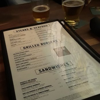 Yard House - Burger & Beer for me tonight - New American Near Me - Orlando, Florida