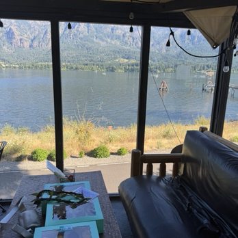 Clark and Lewie's - View from enclosed patio looking out over river. - American Near Me - Stevenson, Washington Clark and Lewie's - View from enclosed patio looking out over river. - American Near Me - Stevenson, Washington