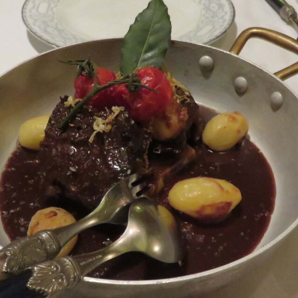 L'Evangelista - Beef cheeks. - Vegan Near Me - Verona, VR