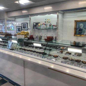 See's Candies - Candy Stores Near Me - Tucson, Arizona See's Candies - Candy Stores Near Me - Tucson, Arizona