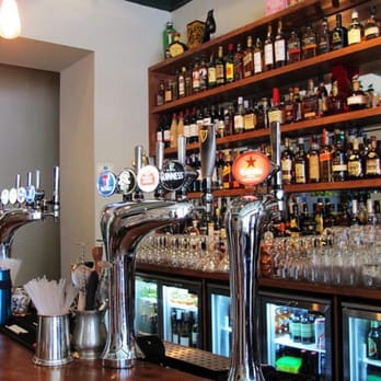 The Blackbird - Pubs Near Me - Edinburgh, MLN