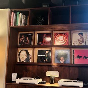 Equitea - The vibe - Coffee & Tea Near Me - Baltimore, Maryland