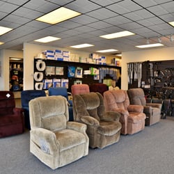 Bellevue Healthcare - Lift chairs in Bellevue Healthcare Spokane's showroom