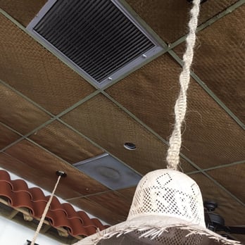 Paseo Catracho - Cool ceiling with "petate" accent - Honduran Near Me - Miami, Florida