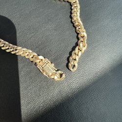 Kevin Jewelers - ....