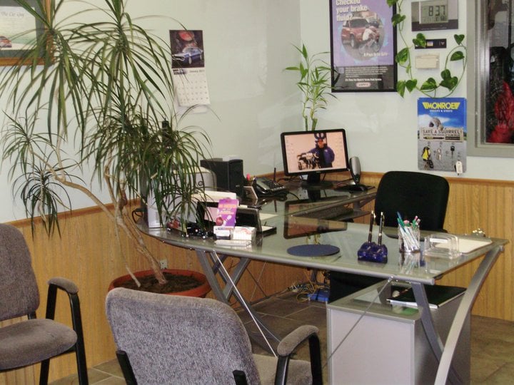 CAR GUY AND SON Updated September 2024 6027 Blvd N, Oakdale