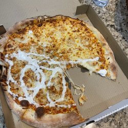 Ramuntos Brick Oven Pizza