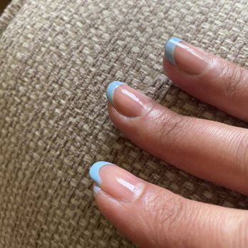 Rose Nails - It's like I did my nails at home. Didn't even bother to lean the nail polish on the skin around the nails - Nail Salons Near Me - Burbank, California