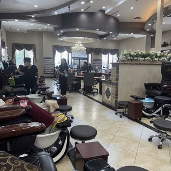 Deluxe Nails & Spa Morton Ranch - Inside views - Nail Salons Near Me - Katy, Texas