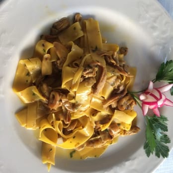 Marvivo - Italian Near Me - Milan, Michigan