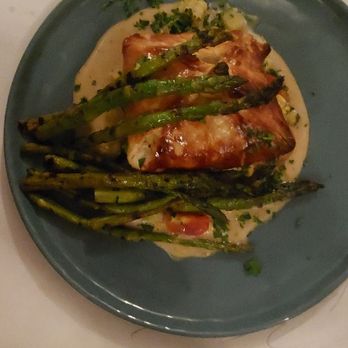 Fire and Wine - $29 Pastry wrapped lump Crabcake with asparagus & hollandaise sauce entree - Southern Near Me - Vero Beach, Florida Fire and Wine - $29 Pastry wrapped lump Crabcake with asparagus & hollandaise sauce entree - Southern Near Me - Vero Beach, Florida