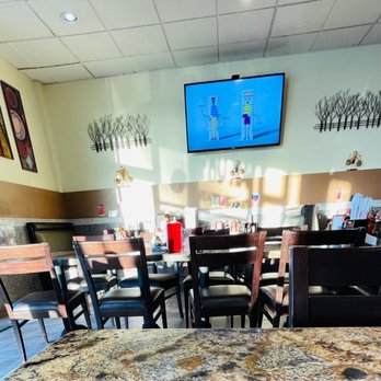 Pho Ha Vietnamese Restaurant - a view of the dining area - Vietnamese Near Me - San Bernardino, California Pho Ha Vietnamese Restaurant - a view of the dining area - Vietnamese Near Me - San Bernardino, California