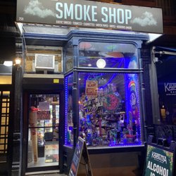 Half Moon Convenience & Tobacco Smoke Shop