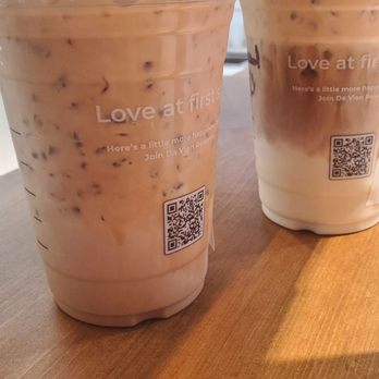 Da Vien Coffee - Desserts Near Me - Cypress, California