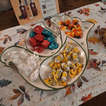 Little Bird Wellness - Candy bowl - Nutritionists Near Me - Manchester, Connecticut