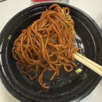 I Noodle - Scallion oil noodles - Dim Sum Near Me - Virginia Beach, Virginia I Noodle - Scallion oil noodles - Dim Sum Near Me - Virginia Beach, Virginia