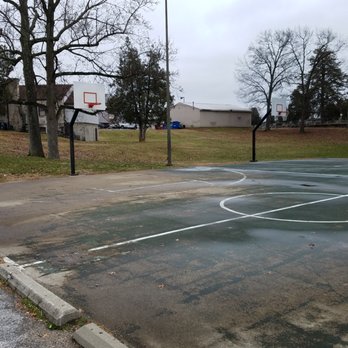Thornton Park - basketball court - Playgrounds Near Me - Bedford, Indiana